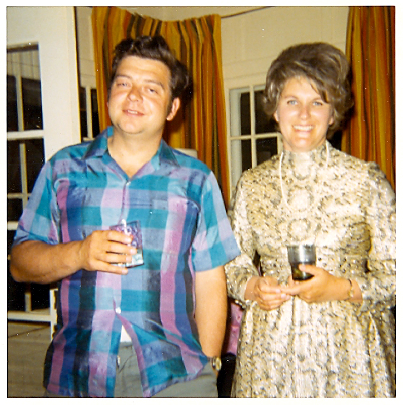 1970 40192 Walter+Julia Bodmer at Gans 6-11-70